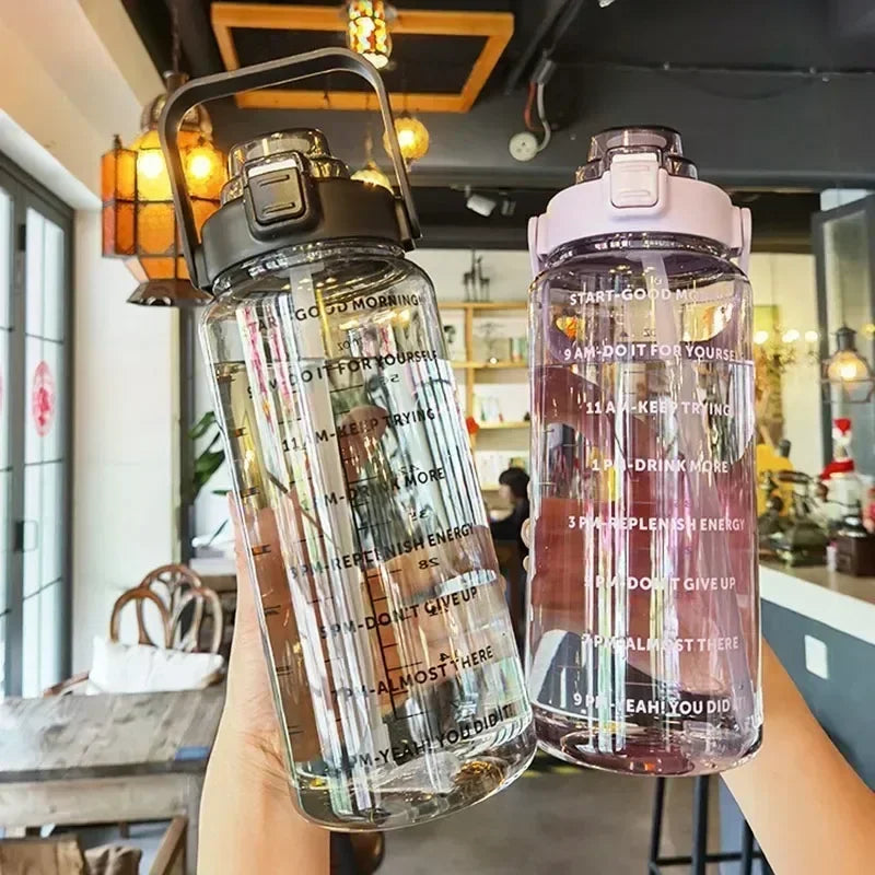 Gourde 2L Ultra-Pratique avec Paille et Thermomètre