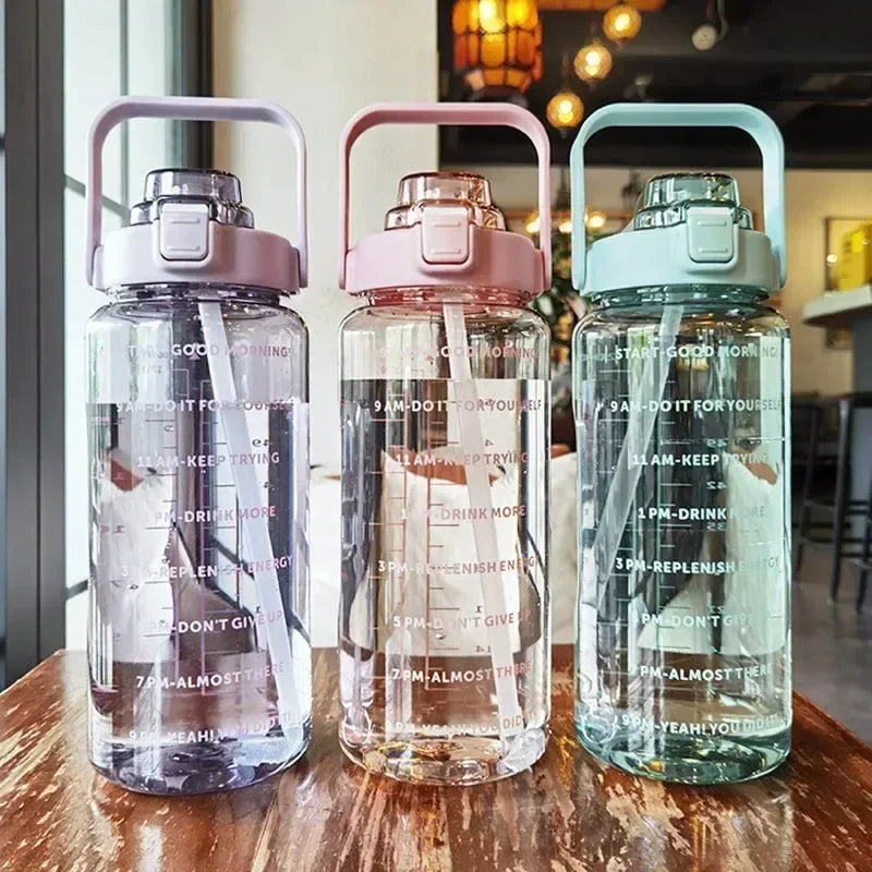 Gourde 2L Ultra-Pratique avec Paille et Thermomètre